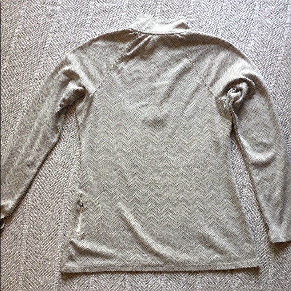 Eddie Bauer 1/4 zip sweatshirt / sweater - Picture 7 of 7